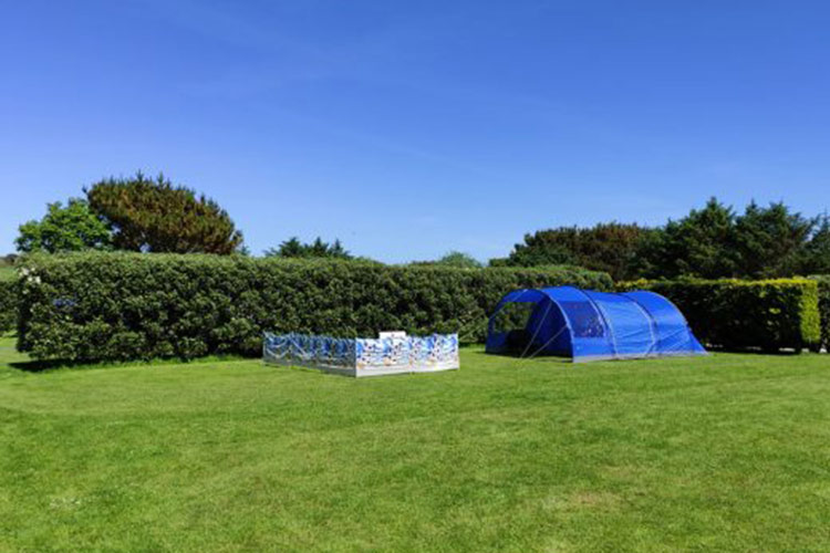 CARDINNEY CARAVAN & CAMPING PARK